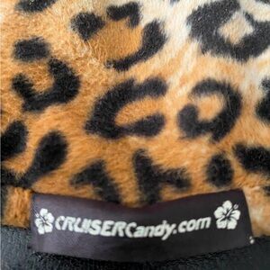 Beach cruiser seat cover, and handlebar covers.